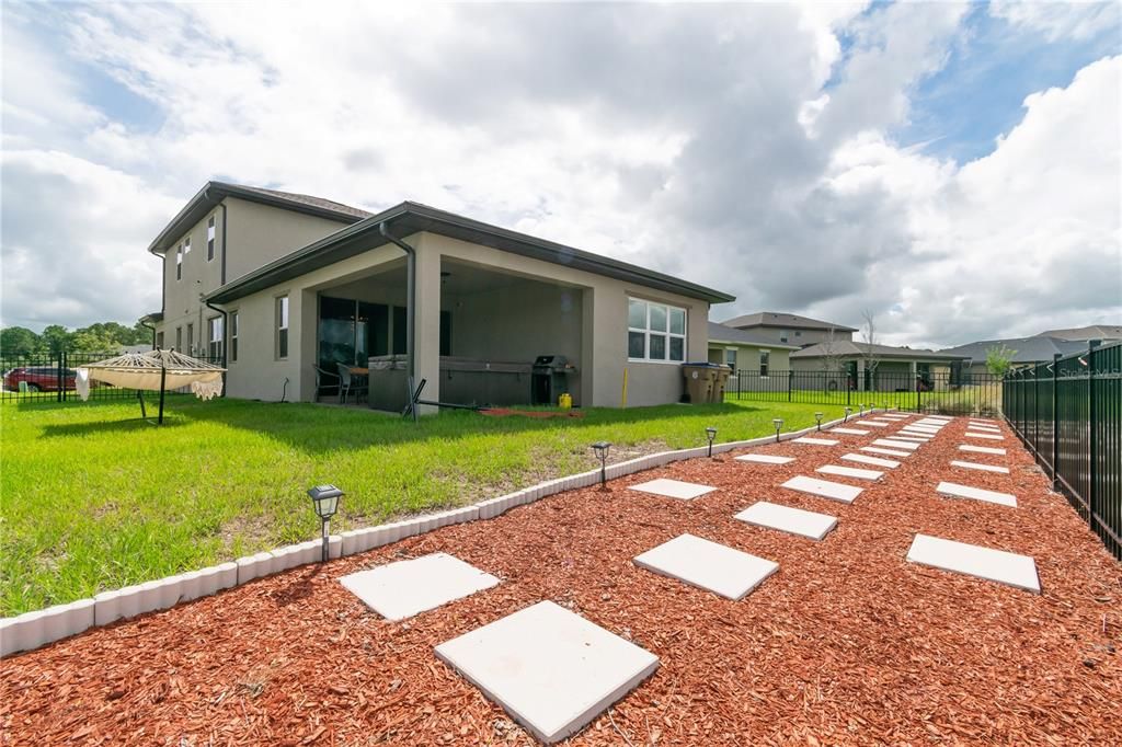 For Rent: $3,500 (4 beds, 3 baths, 2732 Square Feet)