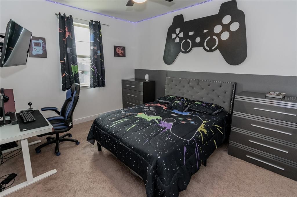 For Rent: $3,500 (4 beds, 3 baths, 2732 Square Feet)