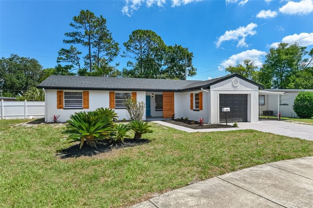 Activo con contrato: $399,999 (3 camas, 2 baños, 1526 Pies cuadrados)