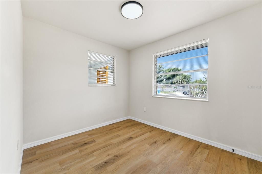 Activo con contrato: $399,999 (3 camas, 2 baños, 1526 Pies cuadrados)