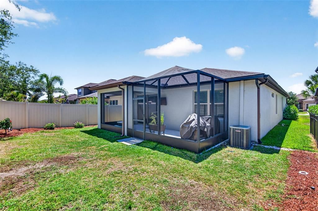 En Venta: $339,900 (3 camas, 2 baños, 1565 Pies cuadrados)