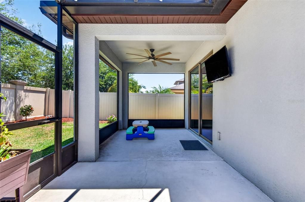 En Venta: $339,900 (3 camas, 2 baños, 1565 Pies cuadrados)