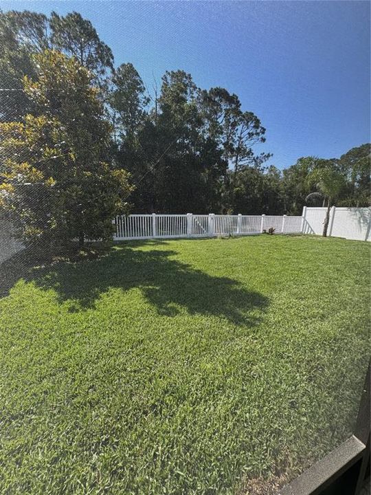 En Venta: $429,000 (4 camas, 2 baños, 2404 Pies cuadrados)