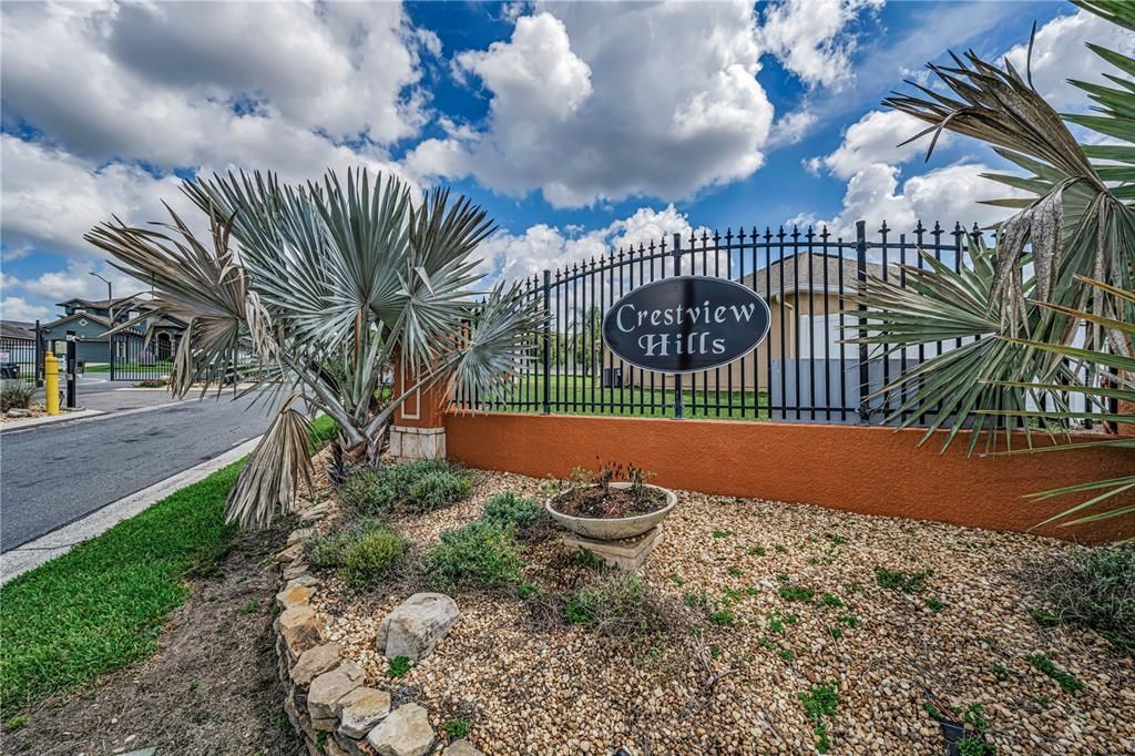 For Sale: $329,000 (4 beds, 2 baths, 2003 Square Feet)