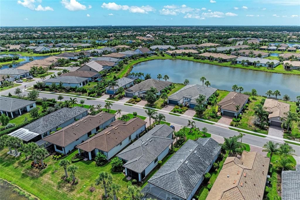 For Sale: $475,000 (2 beds, 2 baths, 1574 Square Feet)