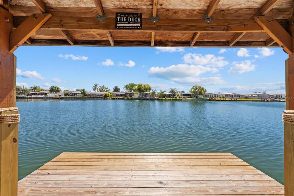 For Sale: $265,000 (2 beds, 2 baths, 1371 Square Feet)