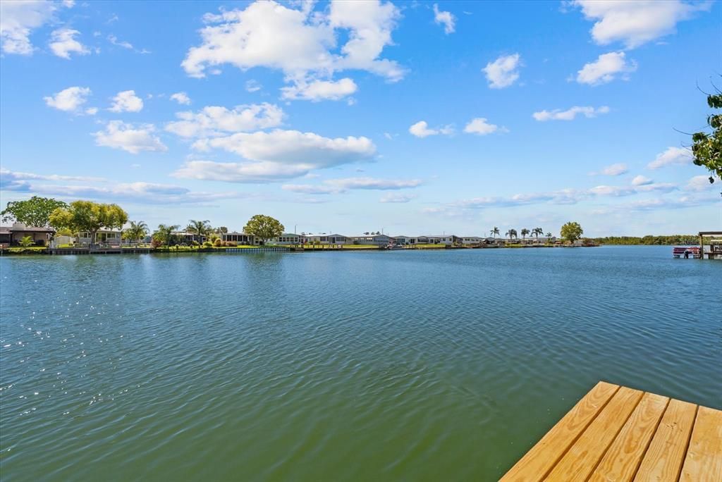 For Sale: $265,000 (2 beds, 2 baths, 1371 Square Feet)