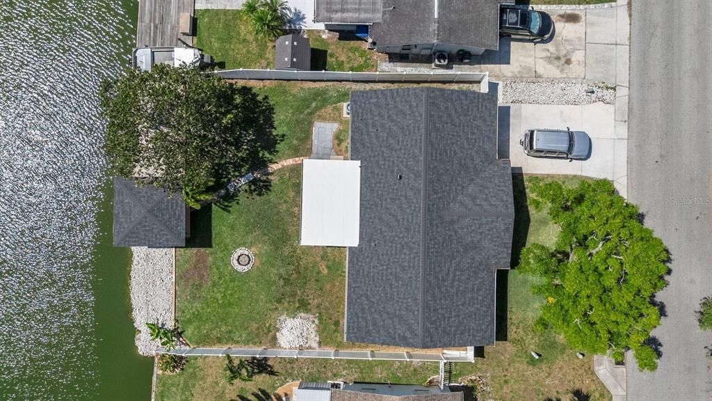 For Sale: $265,000 (2 beds, 2 baths, 1371 Square Feet)