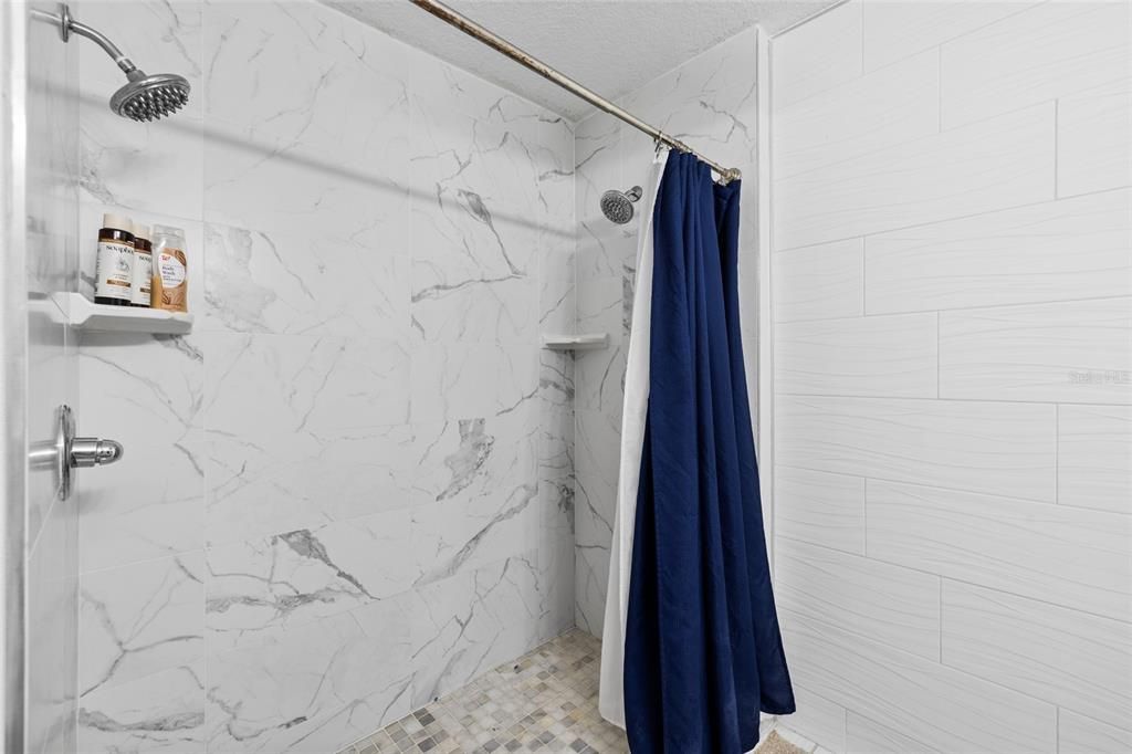 В аренду: $4,200 (2 спален, 2 ванн, 1230 Квадратных фут)