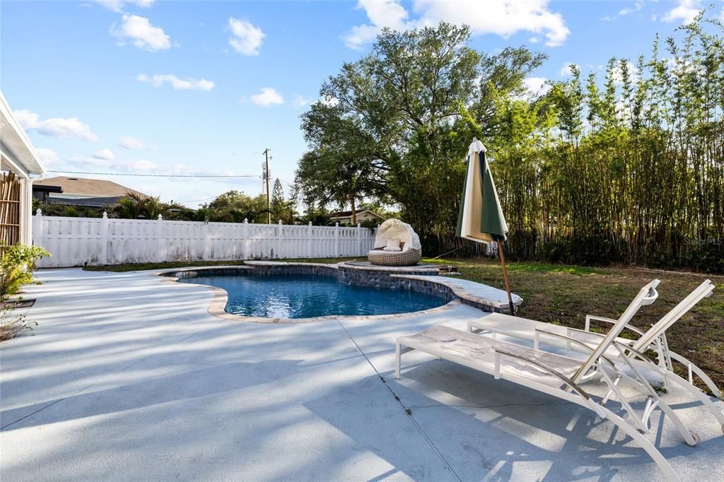 В аренду: $4,200 (2 спален, 2 ванн, 1230 Квадратных фут)