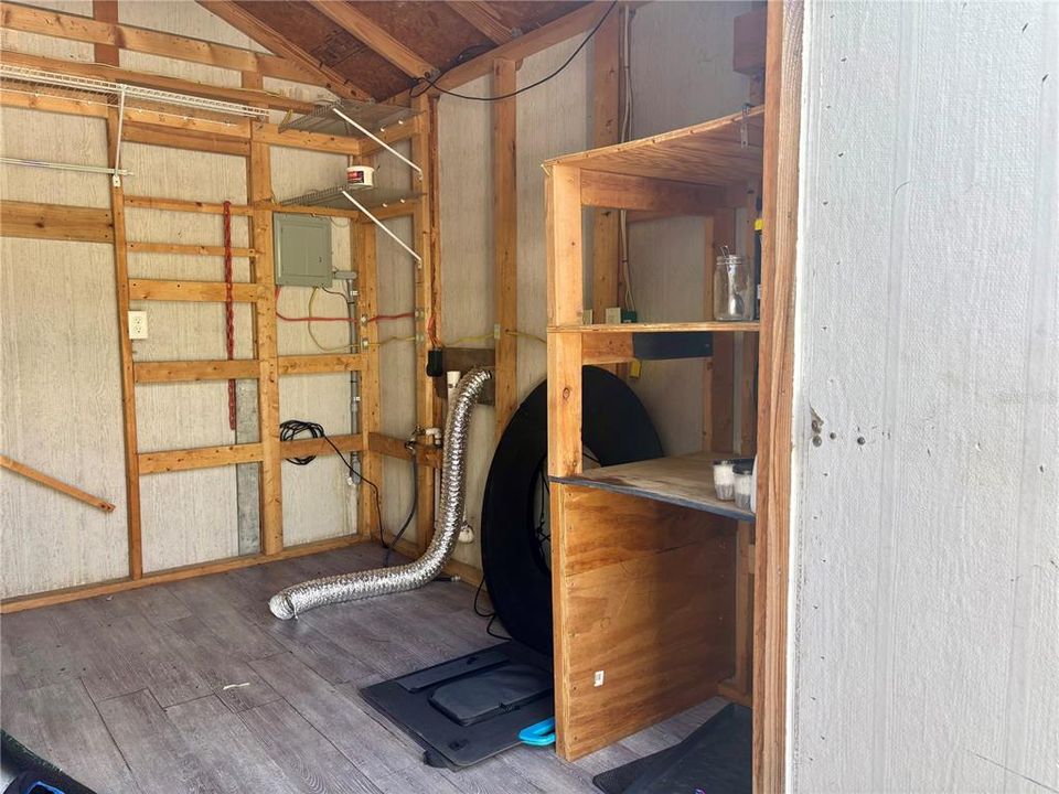На продажу: $65,000 (0.06 acres)