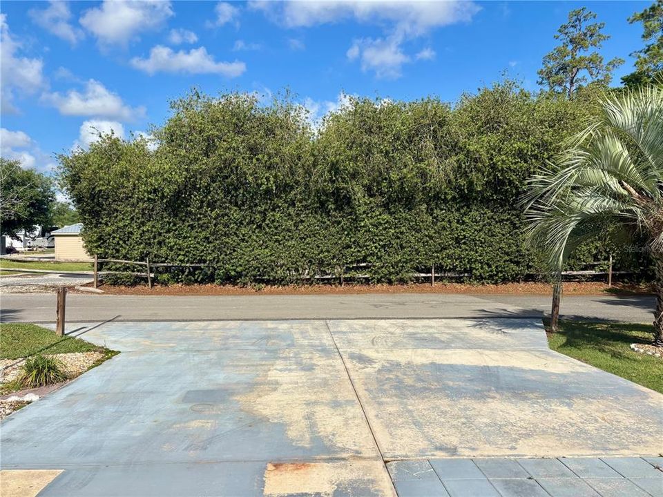 На продажу: $65,000 (0.06 acres)