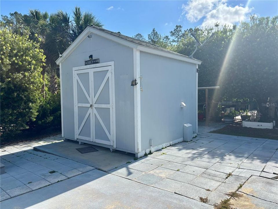На продажу: $65,000 (0.06 acres)