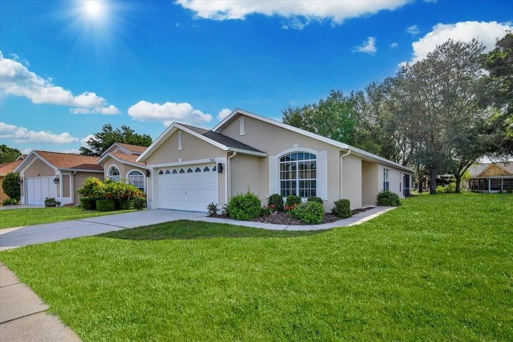 For Sale: $254,400 (2 beds, 2 baths, 1497 Square Feet)