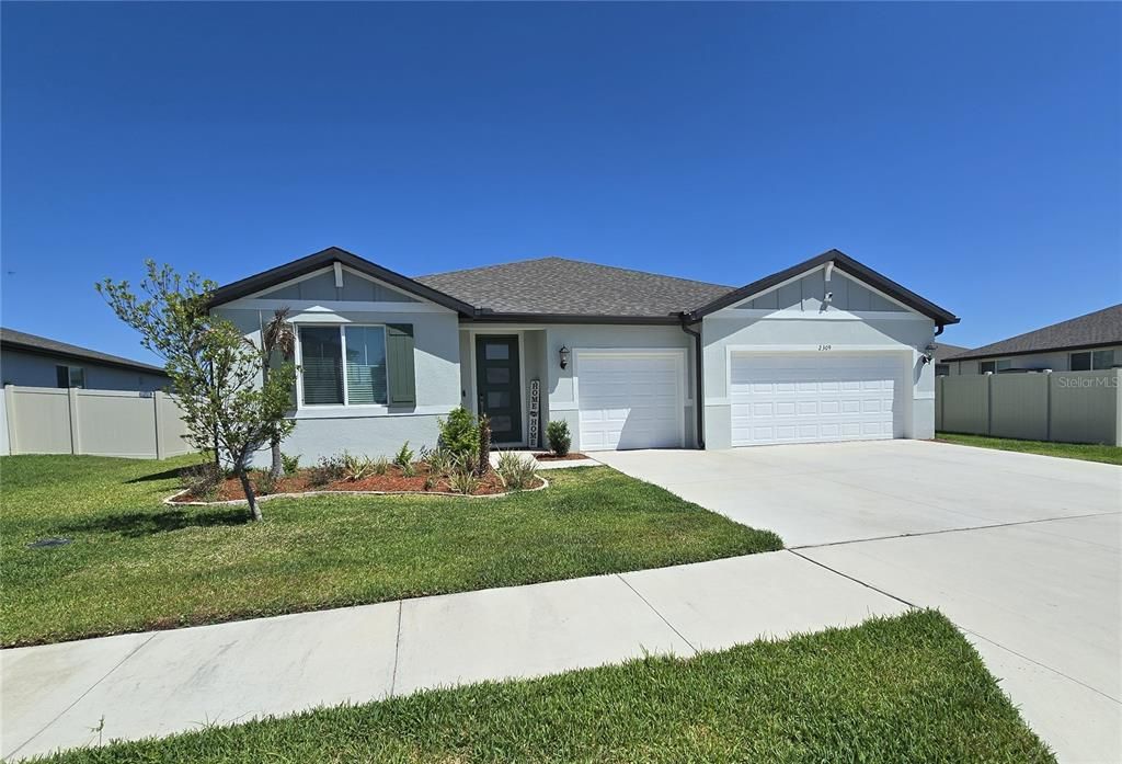 For Rent: $2,850 (4 beds, 3 baths, 2835 Square Feet)