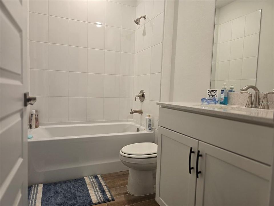 For Rent: $2,850 (4 beds, 3 baths, 2835 Square Feet)
