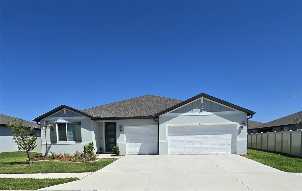 For Rent: $2,850 (4 beds, 3 baths, 2835 Square Feet)