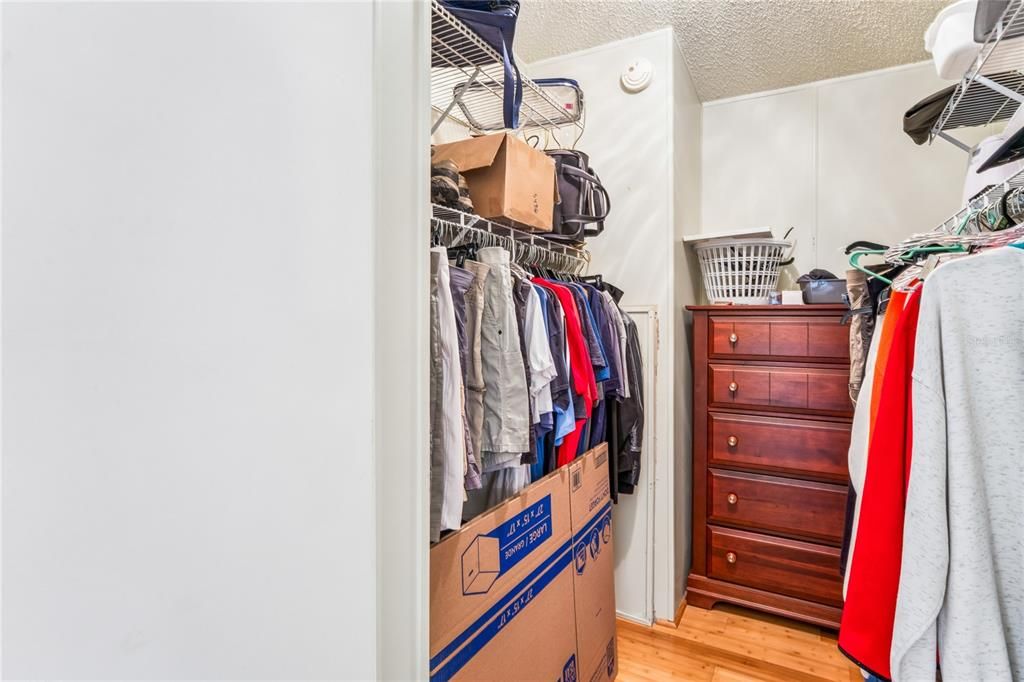 For Sale: $145,000 (2 beds, 2 baths, 1026 Square Feet)