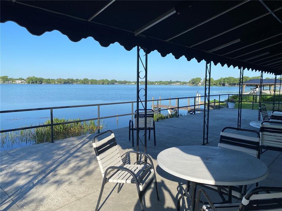 For Sale: $259,900 (2 beds, 2 baths, 1026 Square Feet)