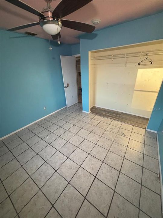 For Sale: $185,000 (3 beds, 2 baths, 1119 Square Feet)