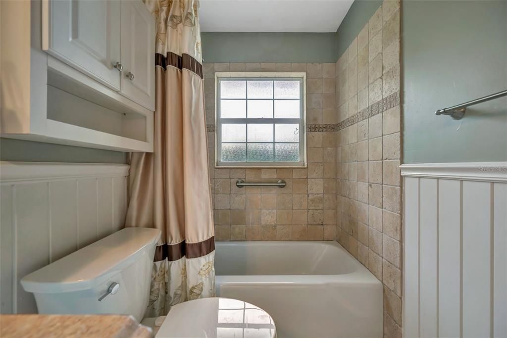 For Sale: $475,000 (2 beds, 2 baths, 1574 Square Feet)