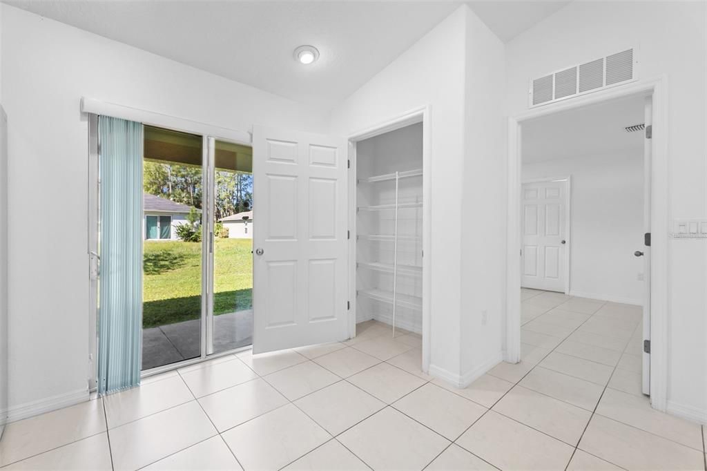 For Sale: $579,900 (8 beds, 0 baths, 3048 Square Feet)