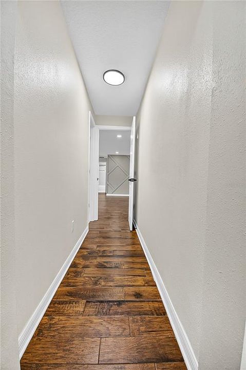 Activo con contrato: $370,000 (3 camas, 2 baños, 1617 Pies cuadrados)