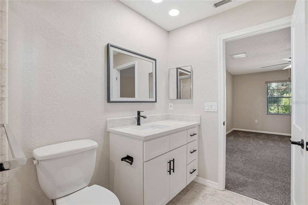 Activo con contrato: $294,900 (3 camas, 2 baños, 1260 Pies cuadrados)