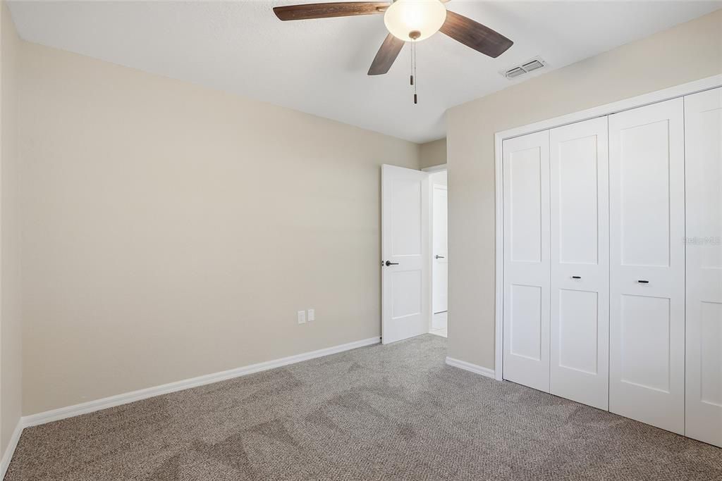 Activo con contrato: $294,900 (3 camas, 2 baños, 1260 Pies cuadrados)