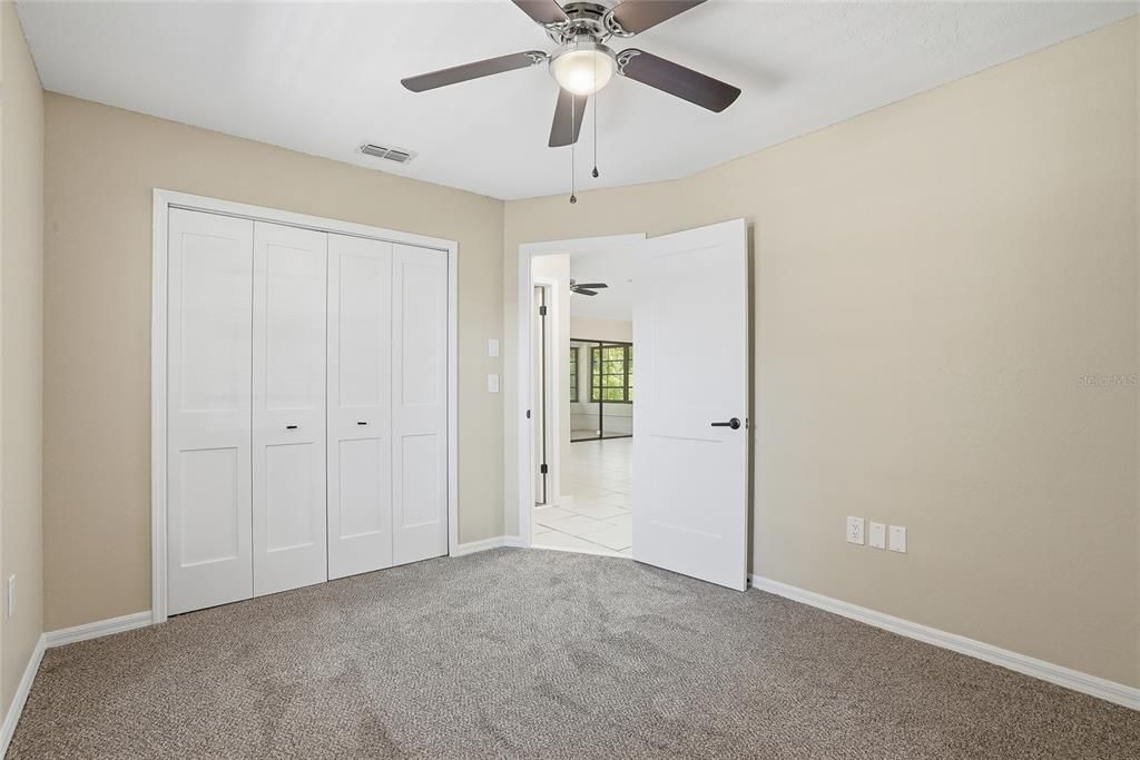 Activo con contrato: $294,900 (3 camas, 2 baños, 1260 Pies cuadrados)