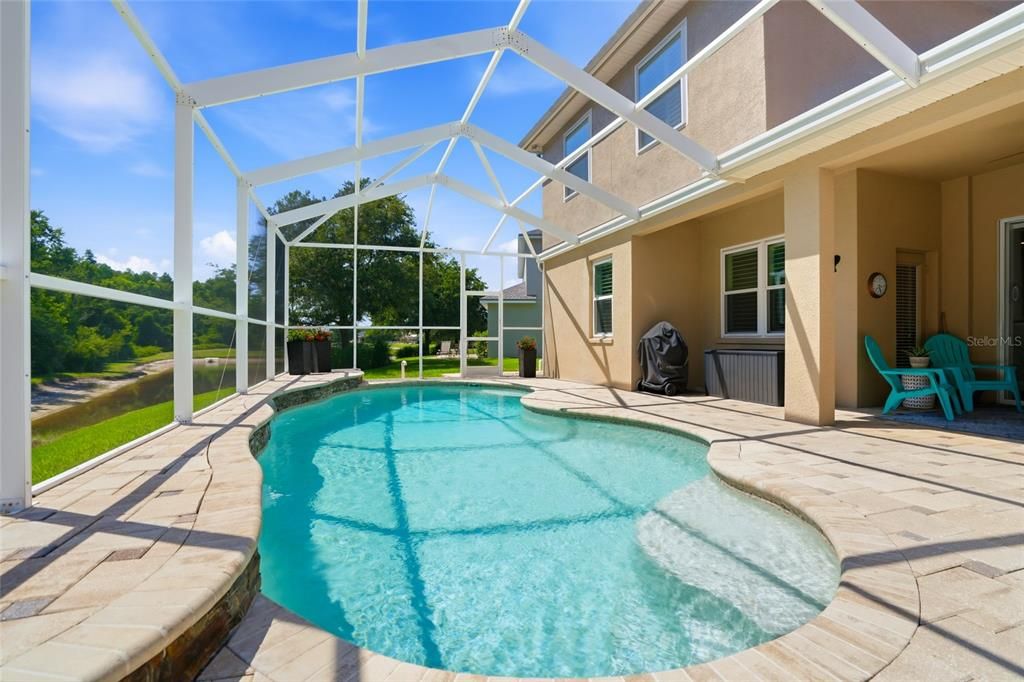 For Sale: $715,000 (5 beds, 4 baths, 3055 Square Feet)