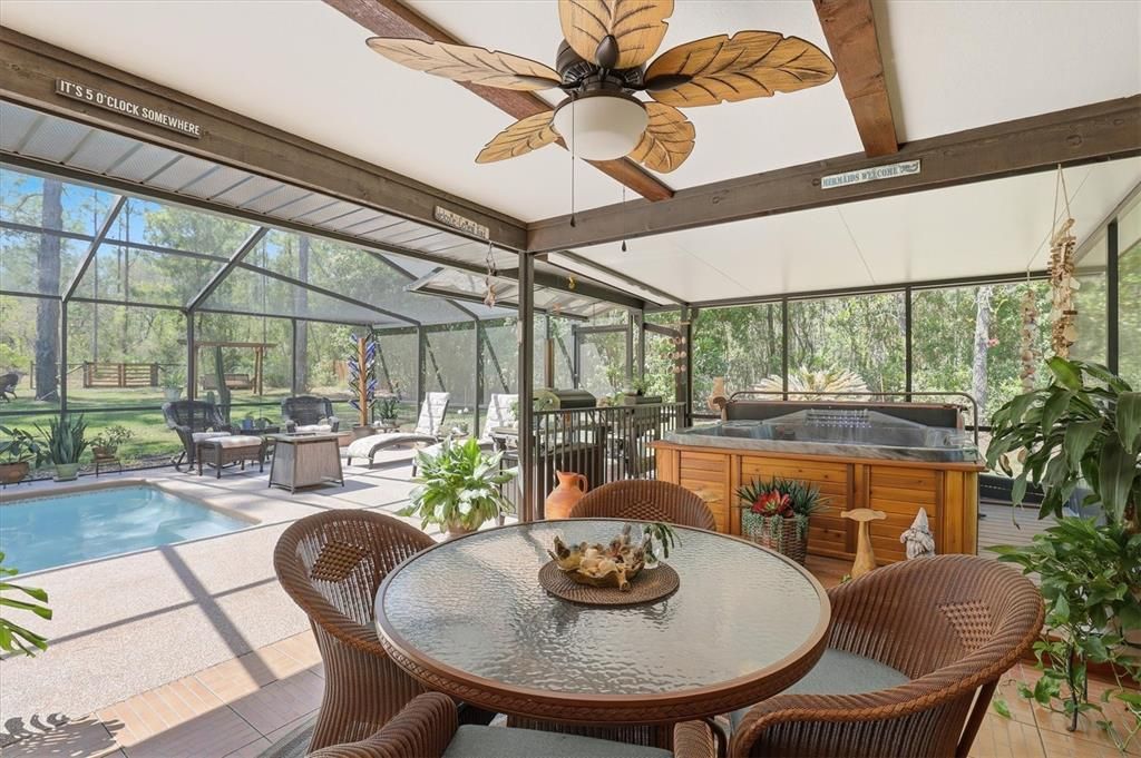 En Venta: $795,000 (3 camas, 2 baños, 2140 Pies cuadrados)
