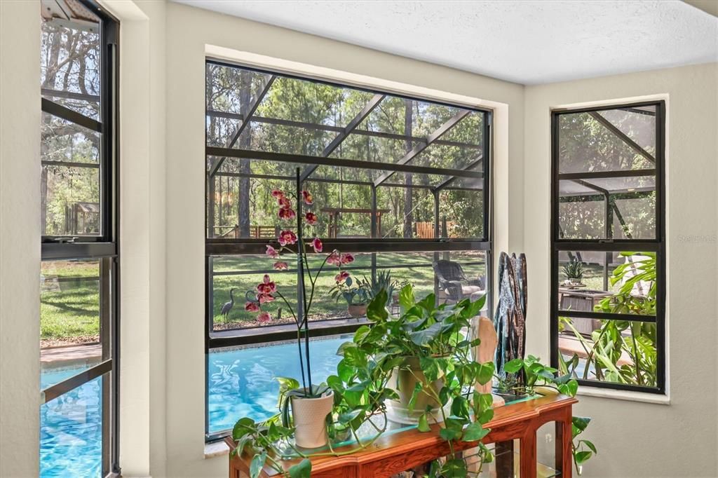 En Venta: $795,000 (3 camas, 2 baños, 2140 Pies cuadrados)