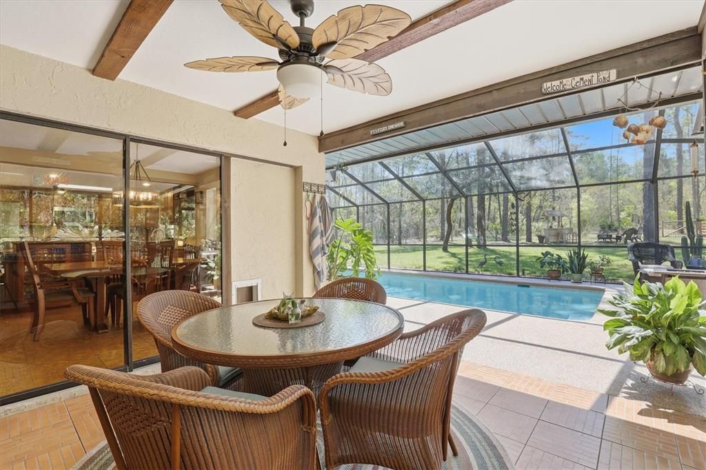 En Venta: $795,000 (3 camas, 2 baños, 2140 Pies cuadrados)