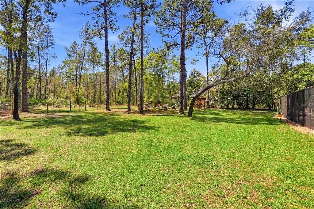 En Venta: $795,000 (3 camas, 2 baños, 2140 Pies cuadrados)