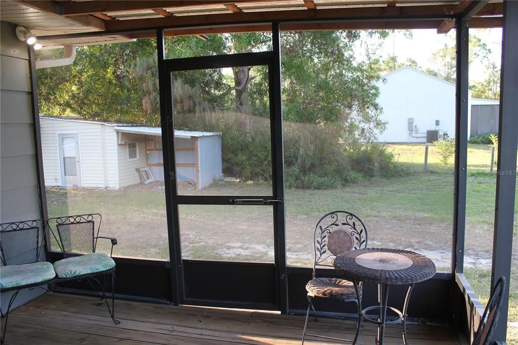 En Venta: $394,900 (4 camas, 2 baños, 2313 Pies cuadrados)