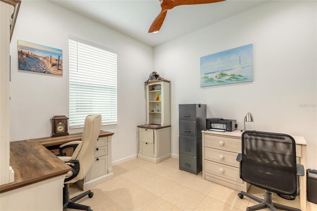 For Sale: $472,500 (2 beds, 2 baths, 1563 Square Feet)