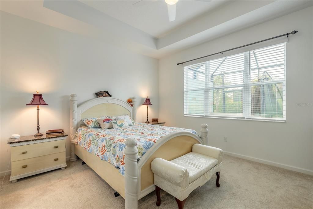 For Sale: $472,500 (2 beds, 2 baths, 1563 Square Feet)