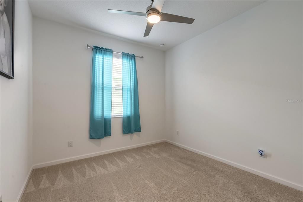 For Sale: $472,500 (2 beds, 2 baths, 1563 Square Feet)