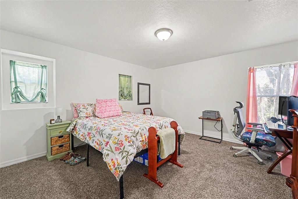 For Sale: $450,000 (4 beds, 2 baths, 2208 Square Feet)