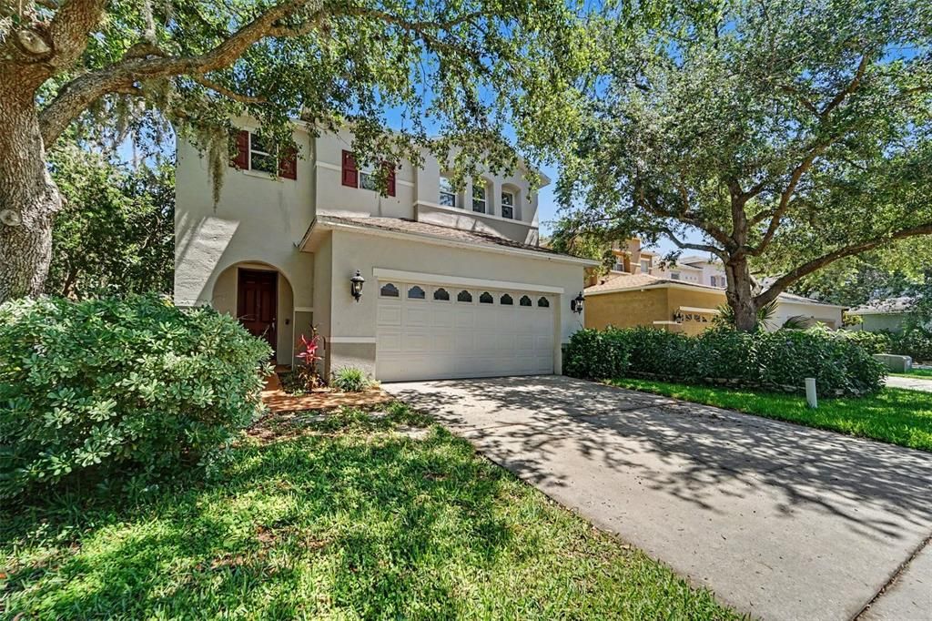 For Sale: $450,000 (4 beds, 2 baths, 2208 Square Feet)