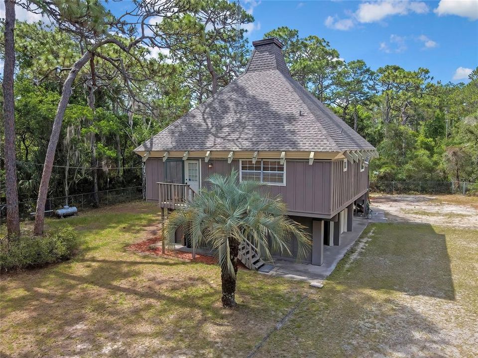 For Sale: $289,900 (2 beds, 2 baths, 1152 Square Feet)
