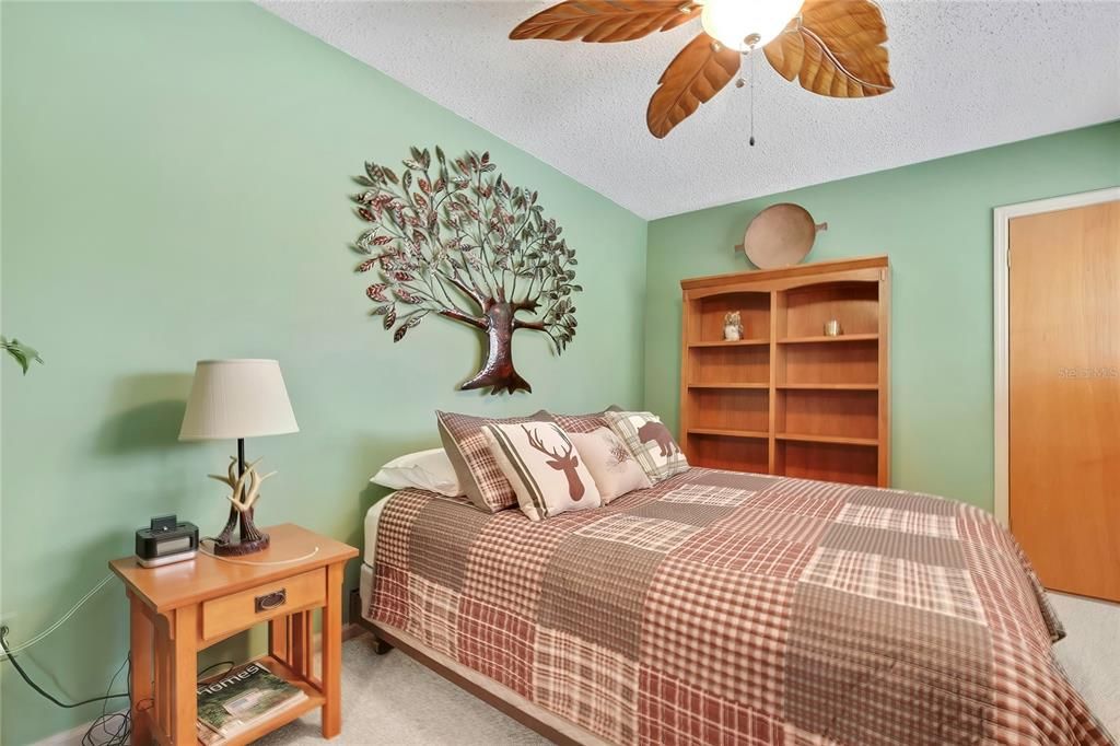 For Sale: $289,900 (2 beds, 2 baths, 1152 Square Feet)