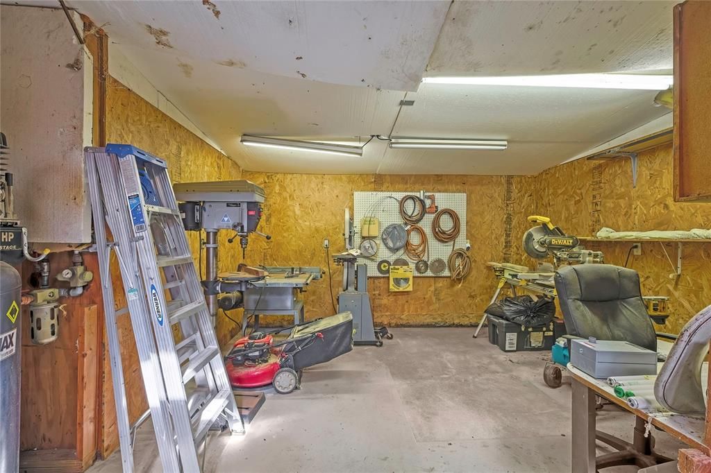For Sale: $289,900 (2 beds, 2 baths, 1152 Square Feet)