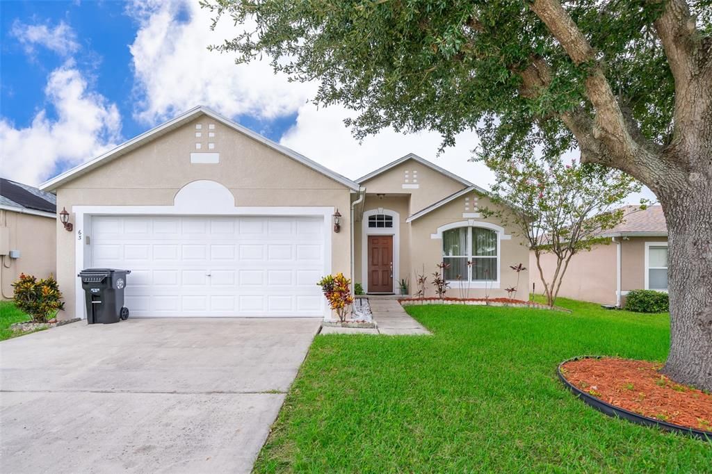 For Rent: $2,100 (3 beds, 2 baths, 1463 Square Feet)