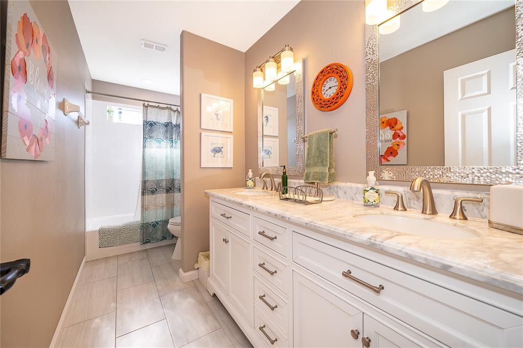 For Sale: $795,000 (5 beds, 3 baths, 3371 Square Feet)