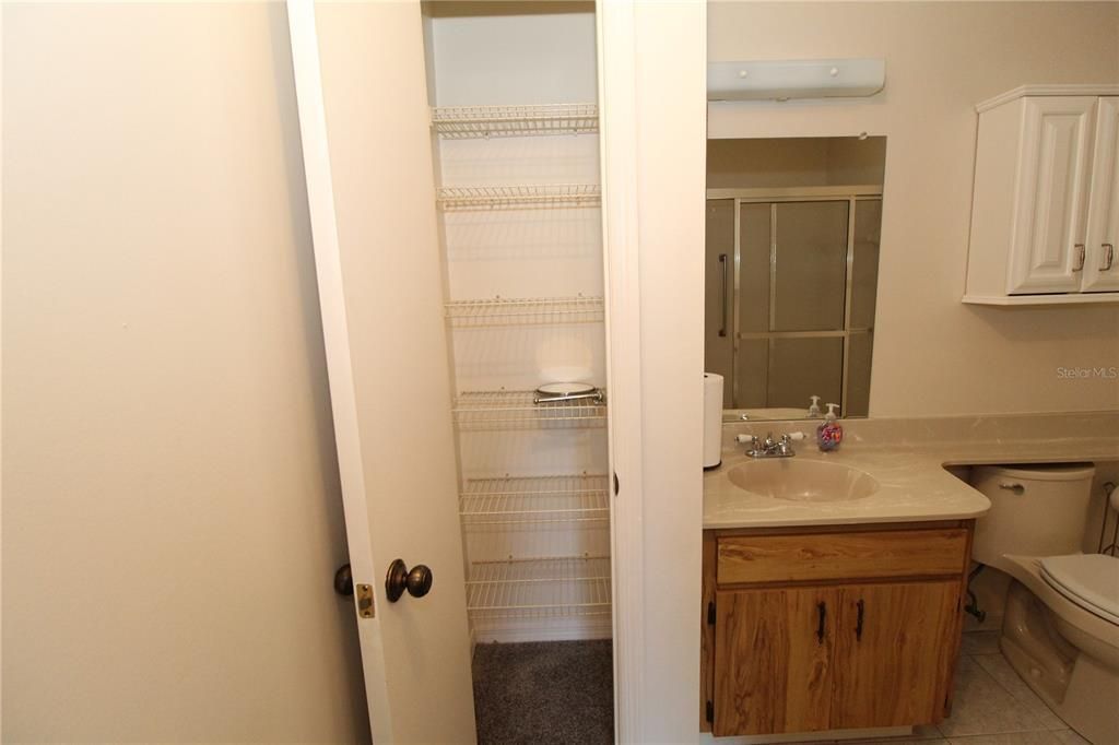 For Rent: $1,850 (2 beds, 2 baths, 1830 Square Feet)