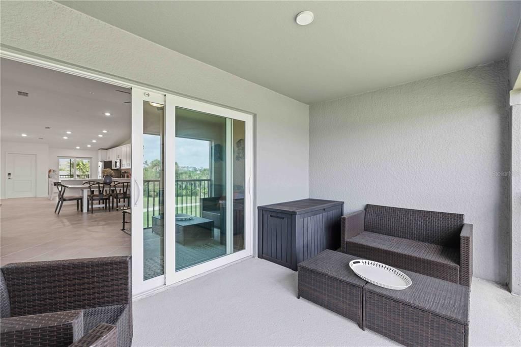 En Venta: $359,000 (2 camas, 2 baños, 1366 Pies cuadrados)