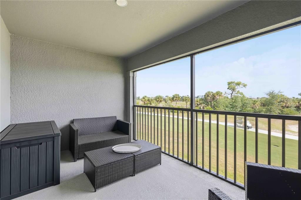 En Venta: $359,000 (2 camas, 2 baños, 1366 Pies cuadrados)