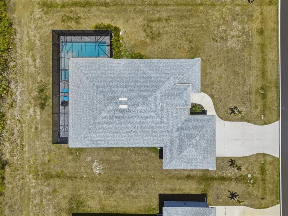 En Venta: $649,900 (4 camas, 3 baños, 2225 Pies cuadrados)